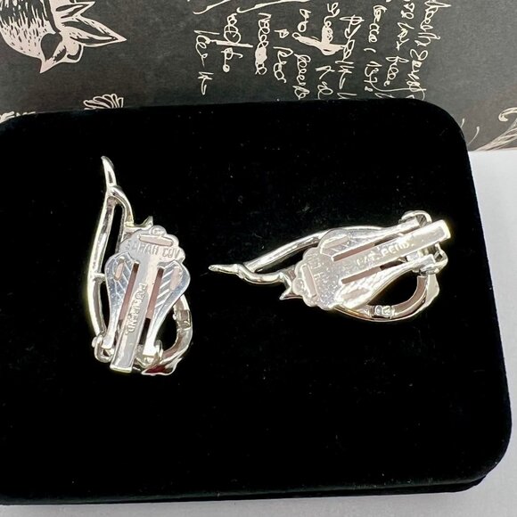 Sarah Coventry Silver Winged CLIP Earrings - Picture 4 of 5